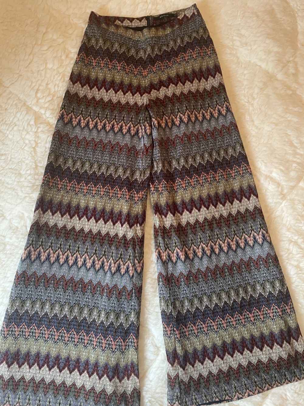 Ark & Co Wide-Leg Zigzag Pattern Knit Pants - Multicolor